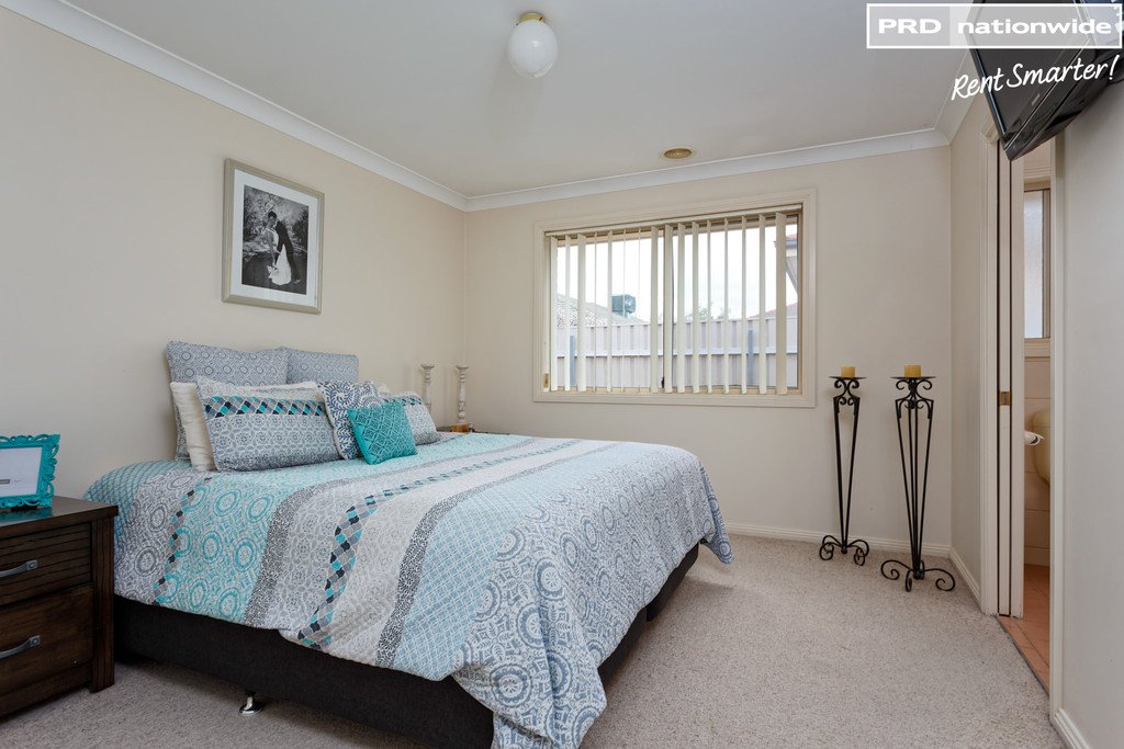 32 Nunkeri Street GLENFIELD PARK 4