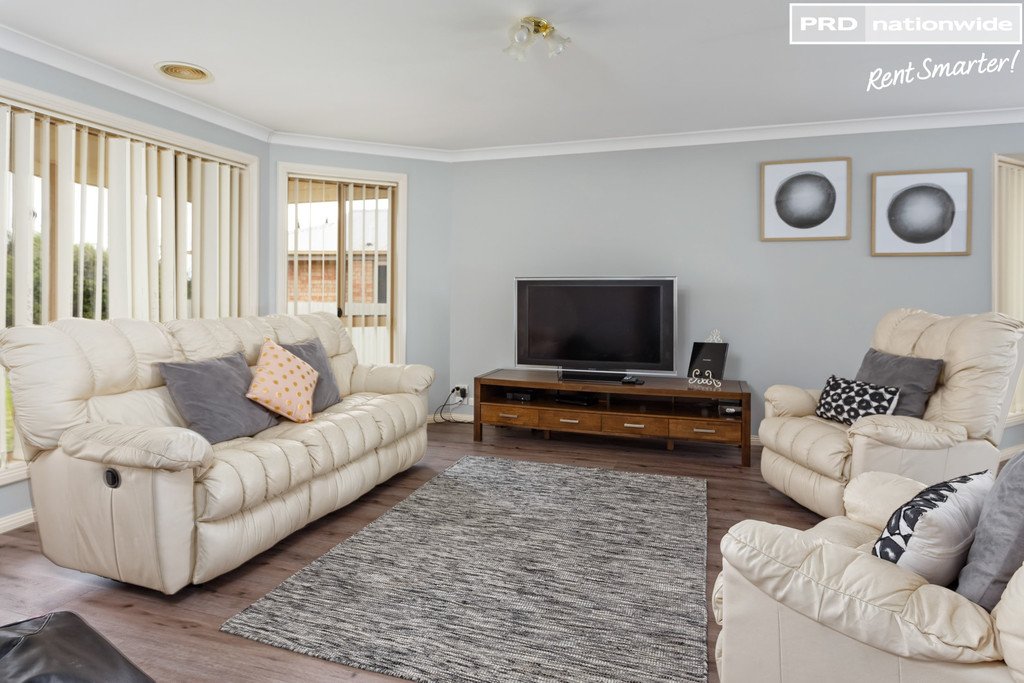32 Nunkeri Street GLENFIELD PARK 9