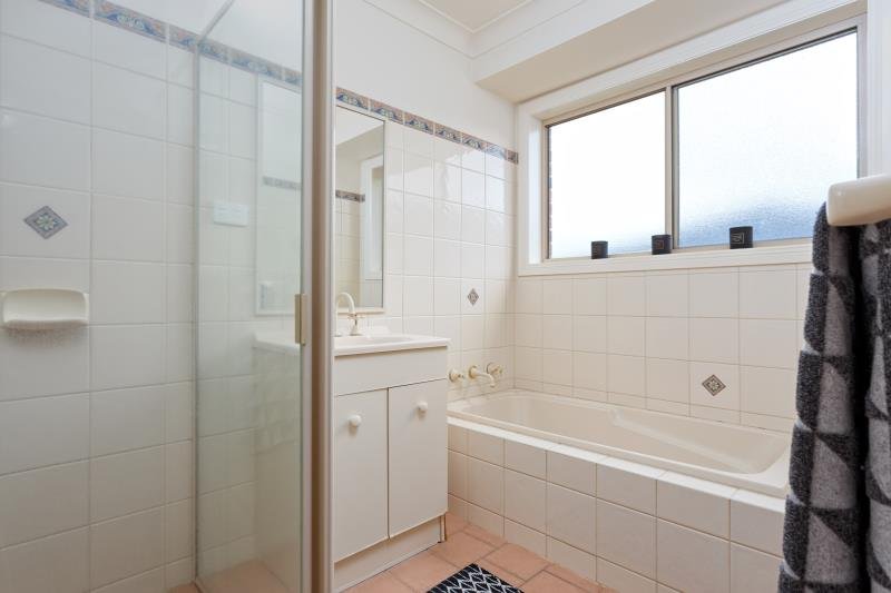 32 Nunkeri Street GLENFIELD PARK 7