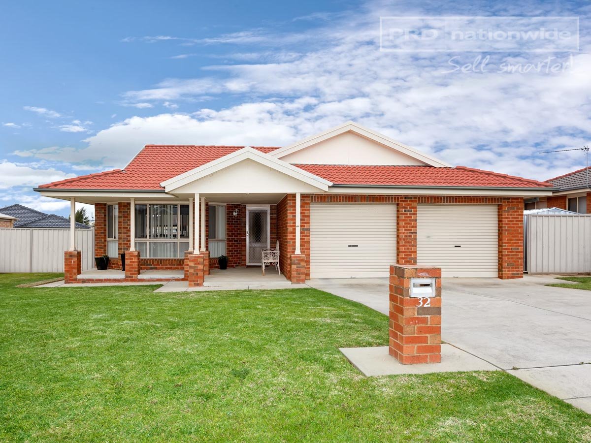 32 Nunkeri Street GLENFIELD PARK 1