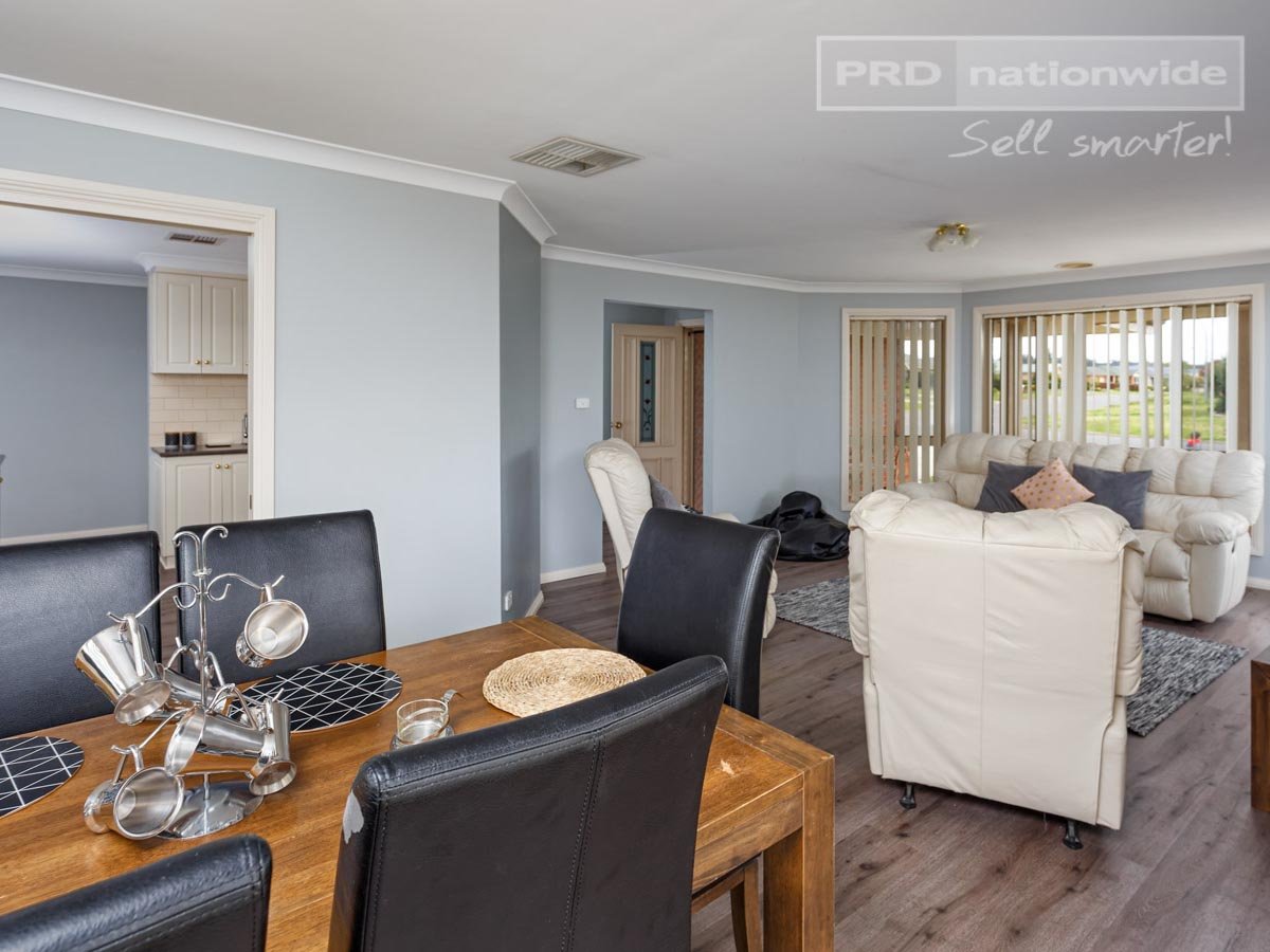 32 Nunkeri Street GLENFIELD PARK 3