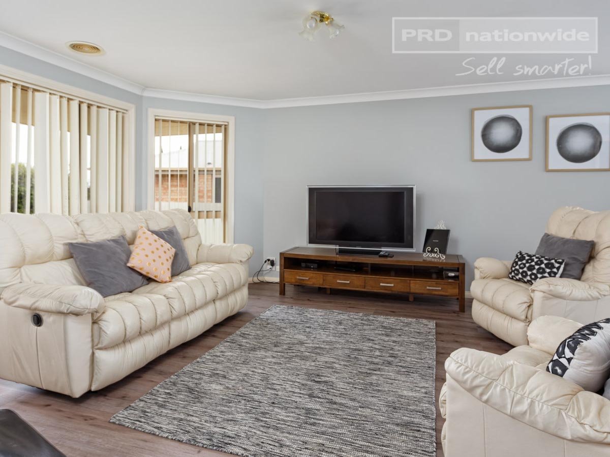 32 Nunkeri Street GLENFIELD PARK 5