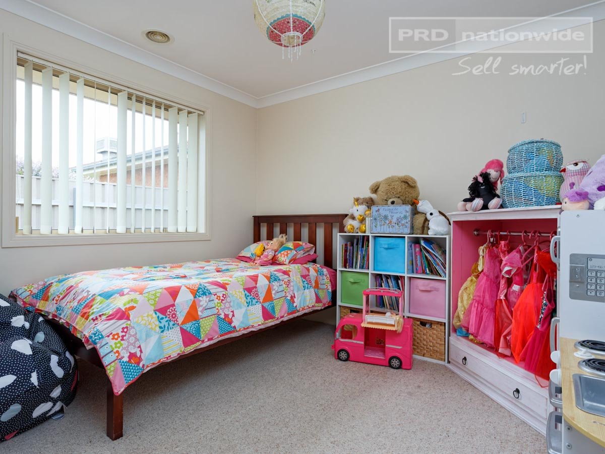 32 Nunkeri Street GLENFIELD PARK 10