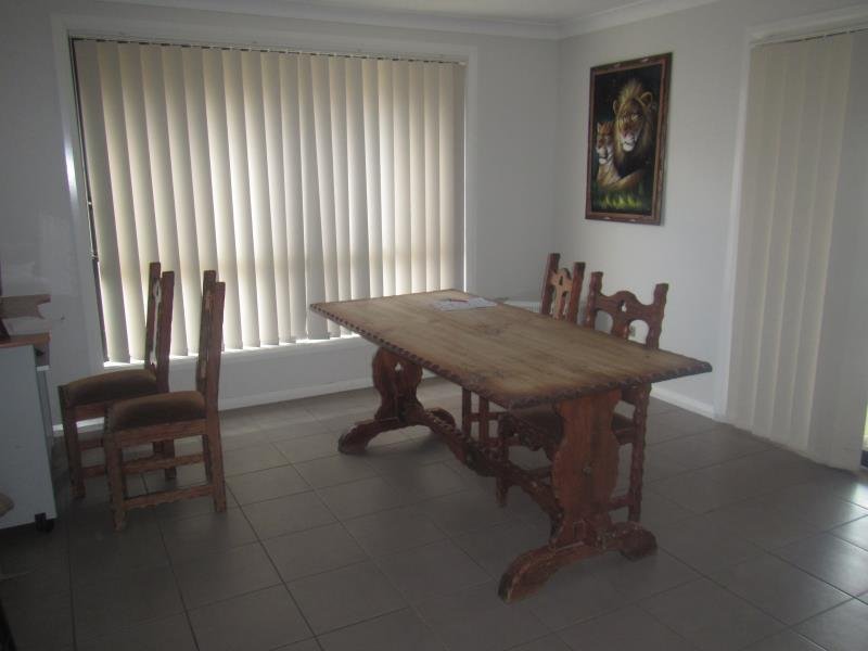 32 Orley Drive TAMWORTH 4