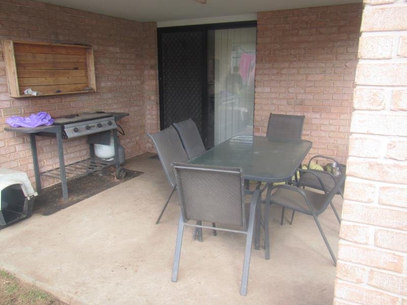 32 Orley Drive TAMWORTH 5