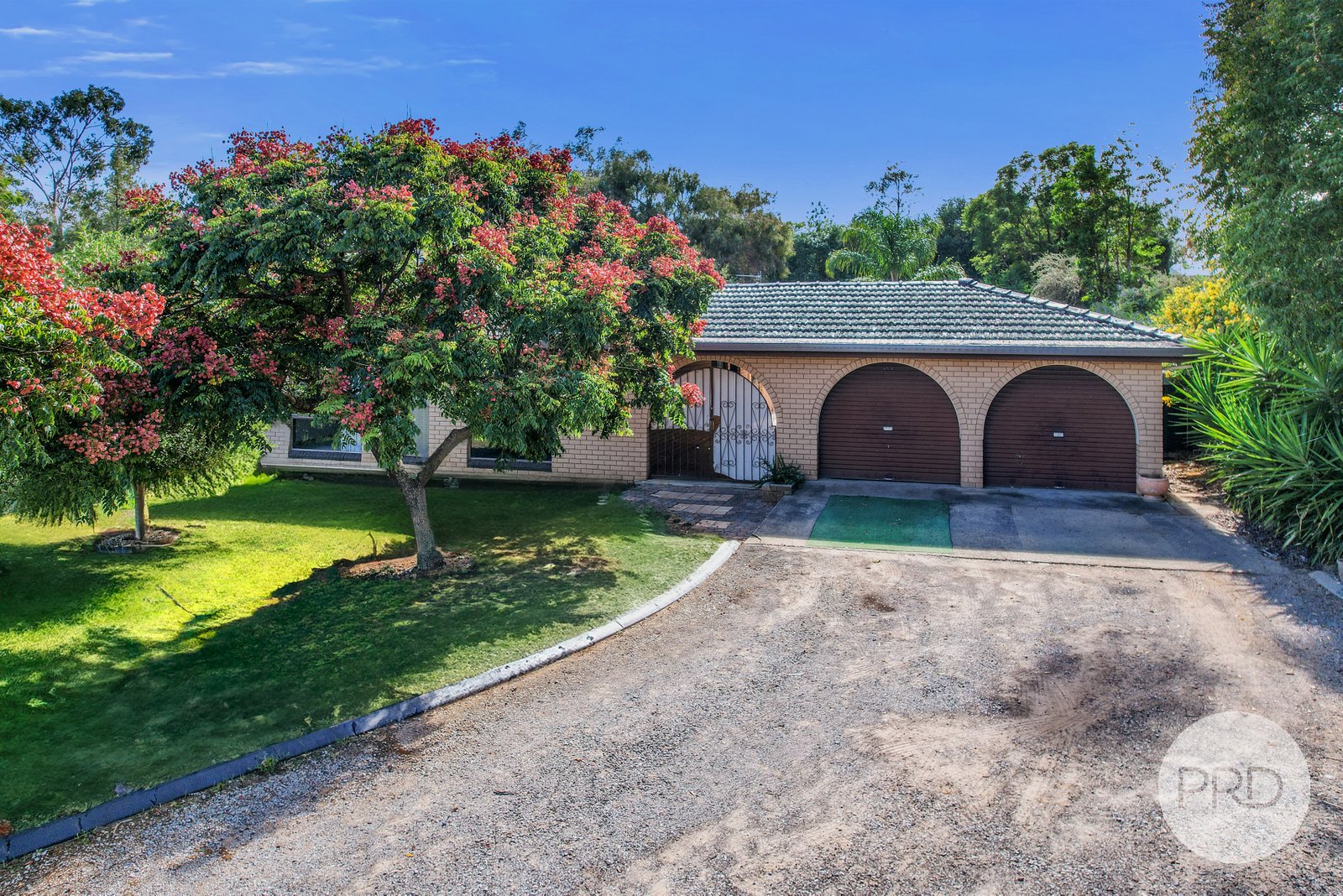 32 Panorama Road TAMWORTH 28