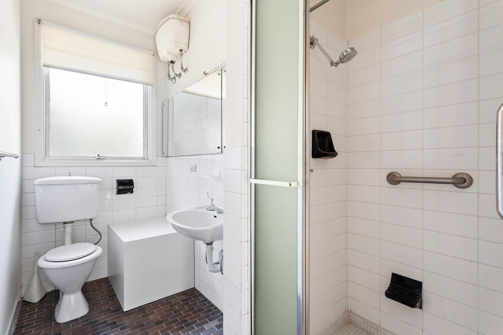 Real Estate and Property in 32 Park Street, Elsternwick, VIC