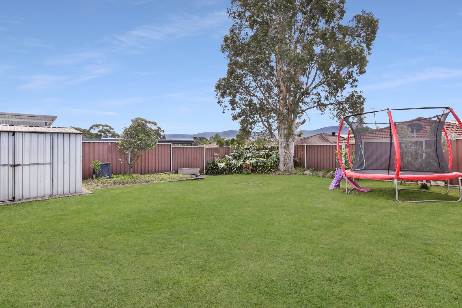 32 Parkside Drive DAPTO 10