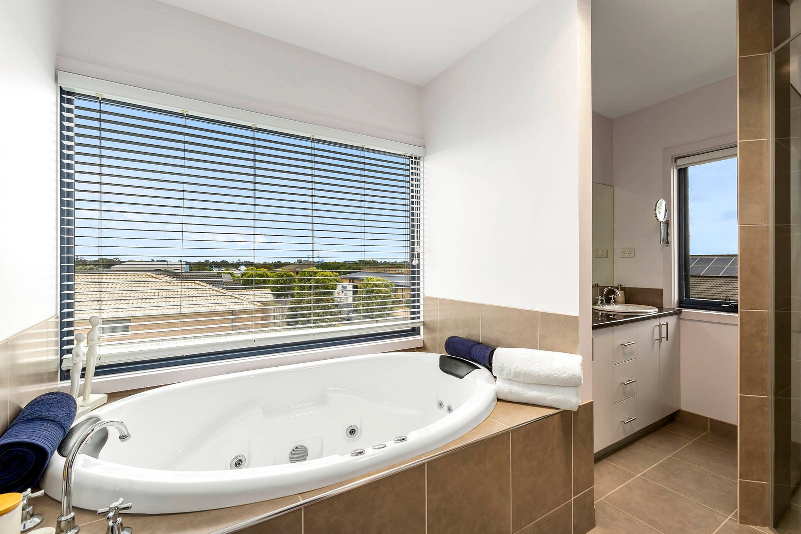 Real Estate and Property in 32 Pearl Bay Passage, St Leonards, VIC