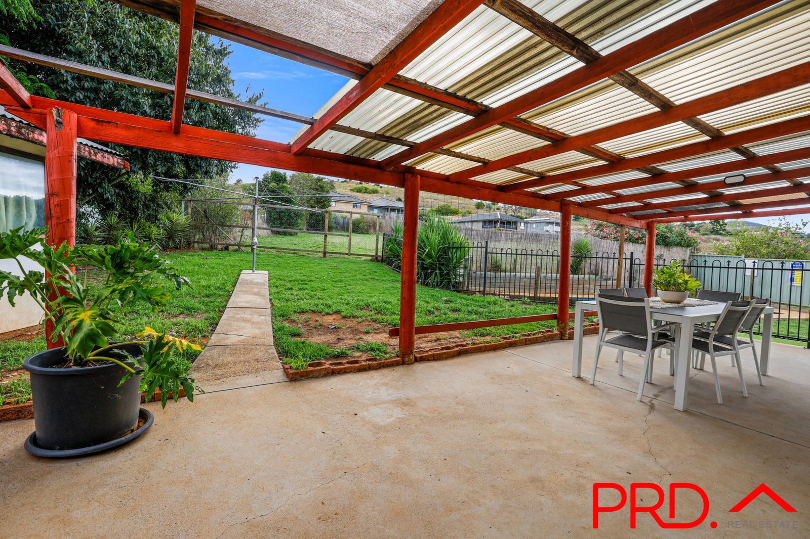 32 Peel Street TAMWORTH 16