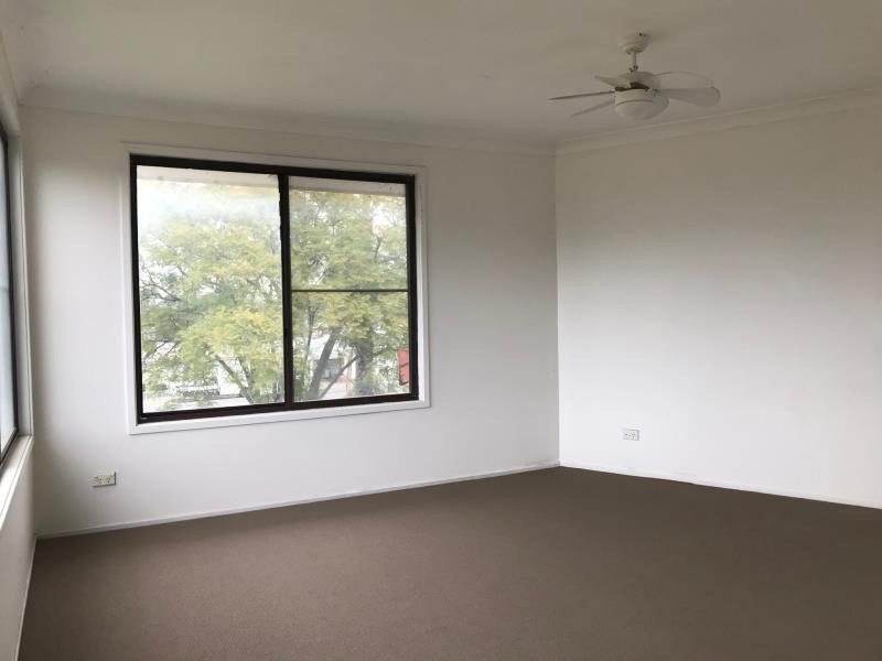 32 Peel Street TAMWORTH 7