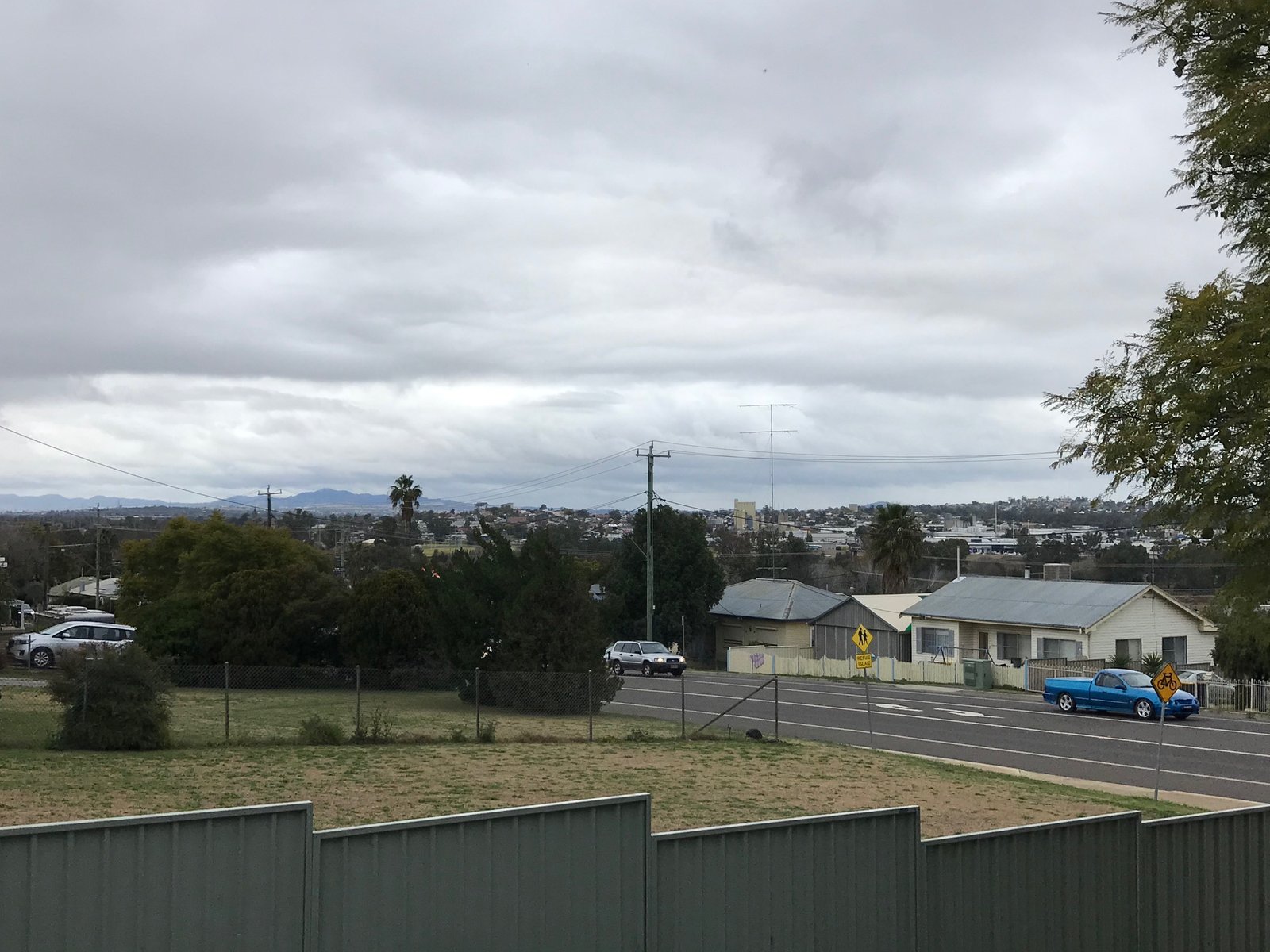 32 Peel Street TAMWORTH 4