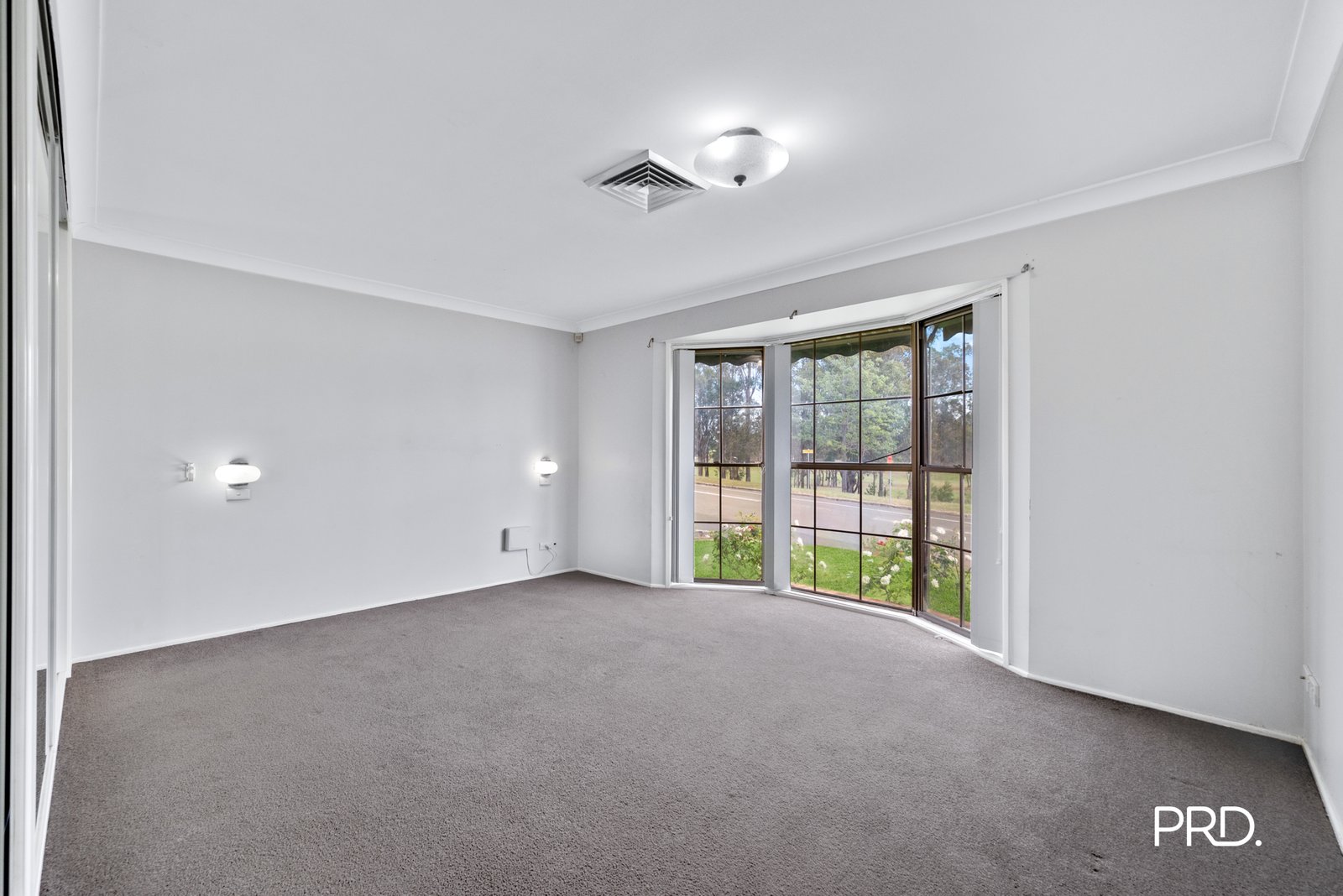 32 Peppermint Crescent KINGSWOOD 8