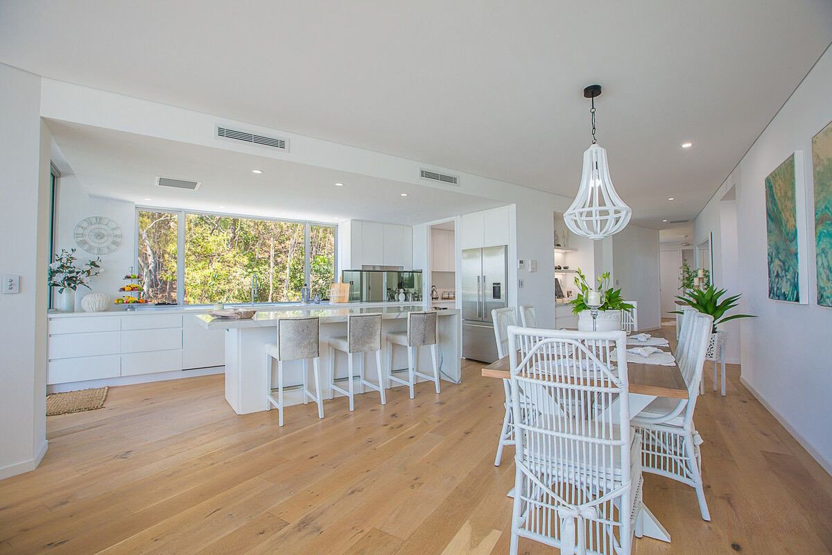 3/2 Petrel Avenue Mermaid Beach 6