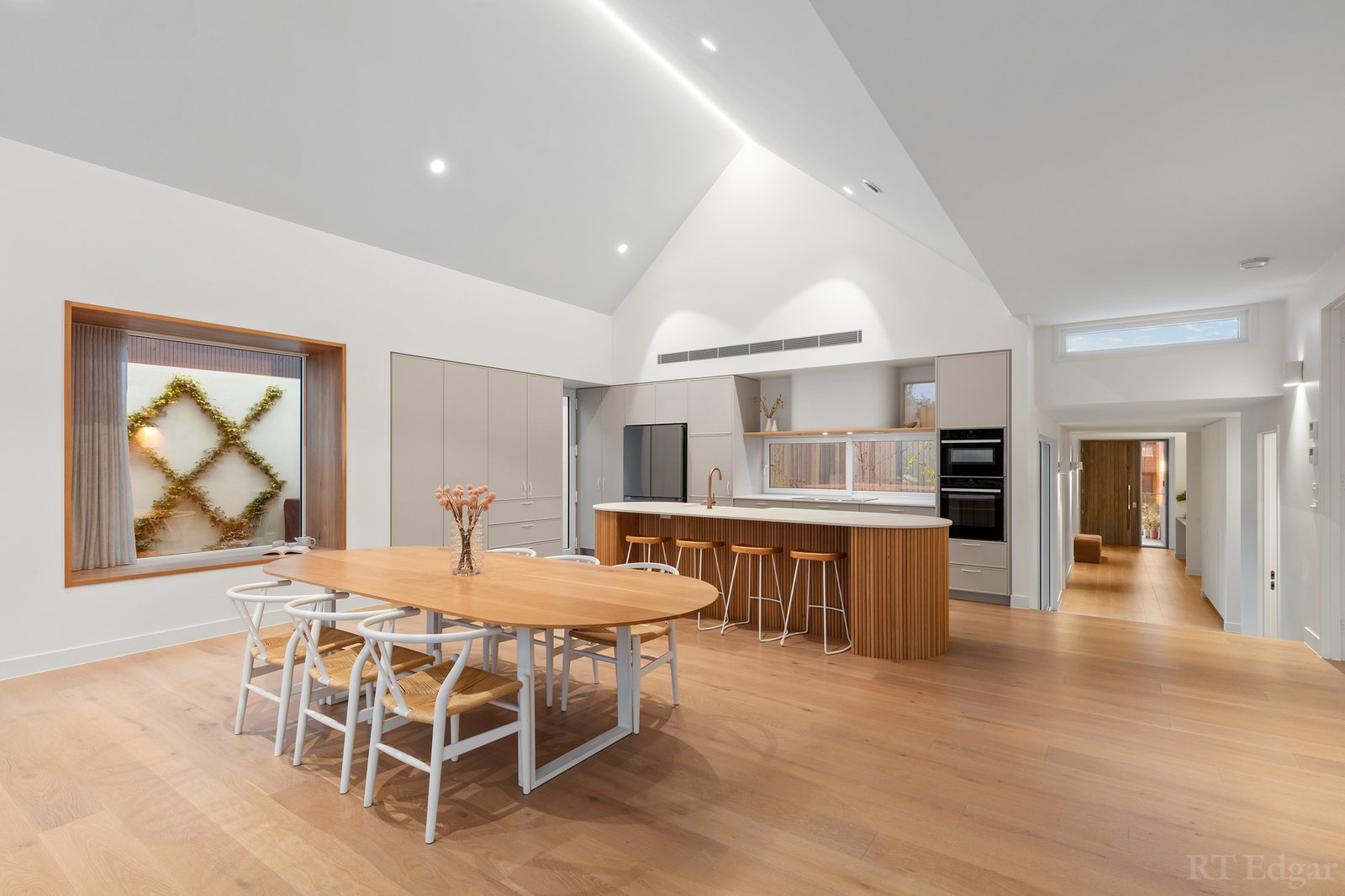 Real Estate and Property in 32 Phelan Street, Point Lonsdale, VIC