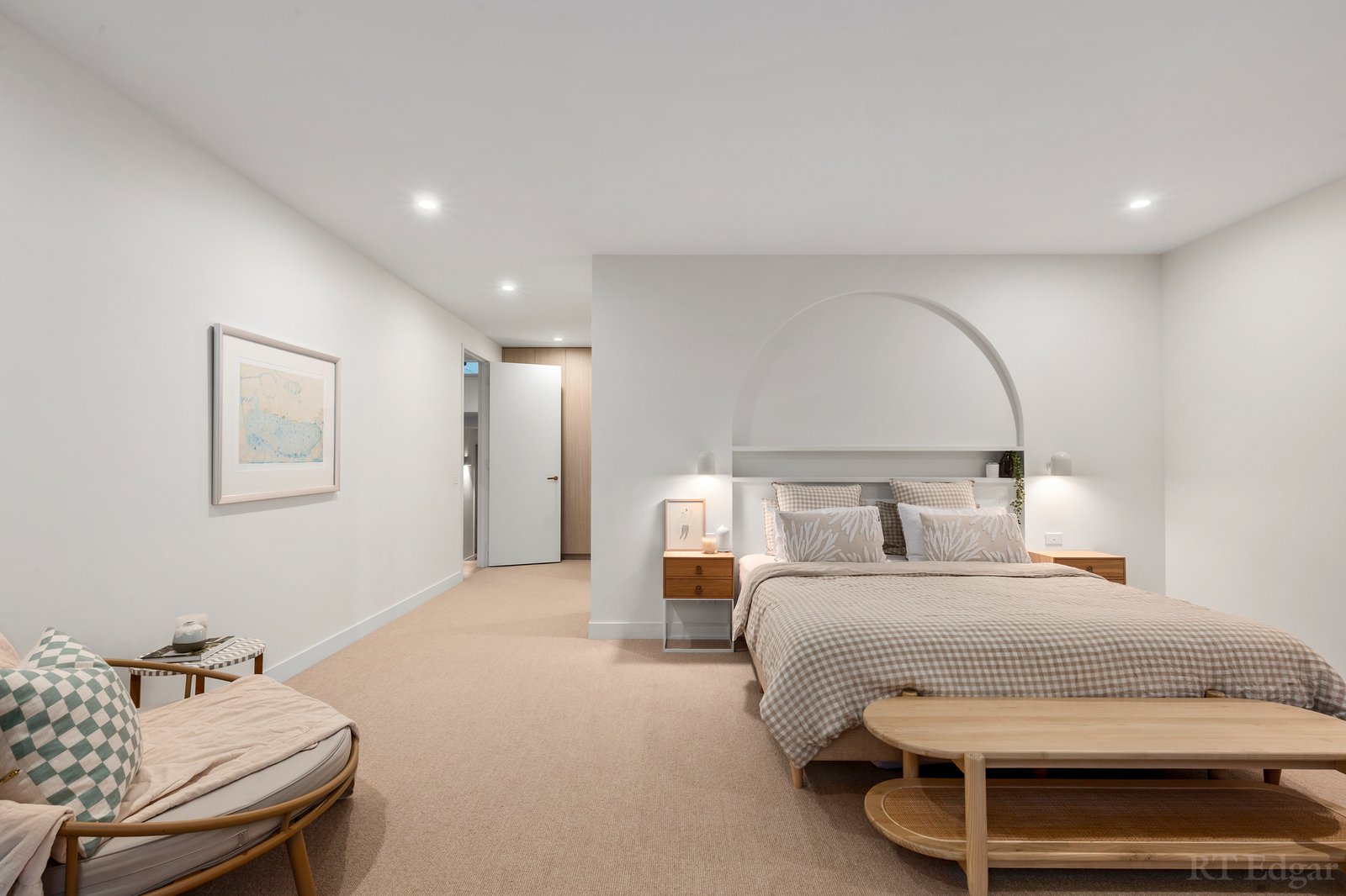 Real Estate and Property in 32 Phelan Street, Point Lonsdale, VIC