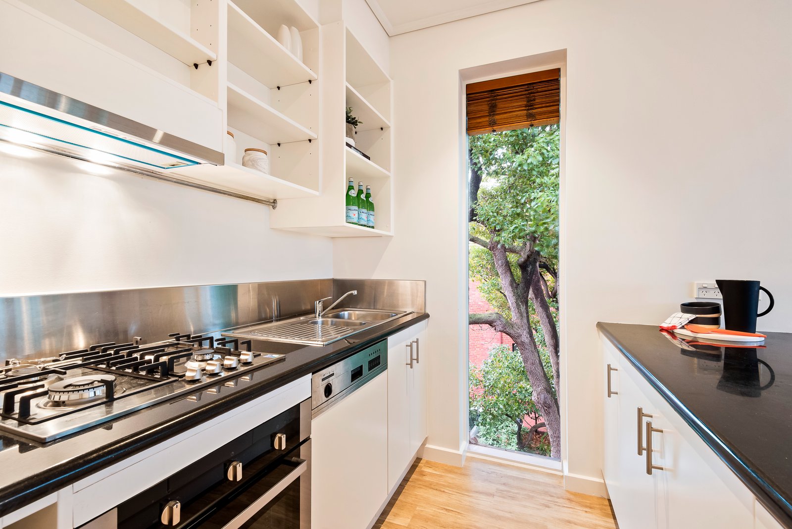 Gallery: 3/2 Pilley Street