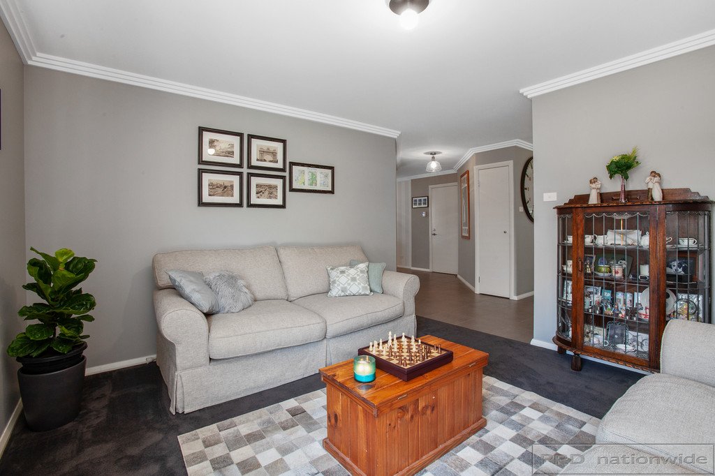 32 Portabello Crescent THORNTON 10