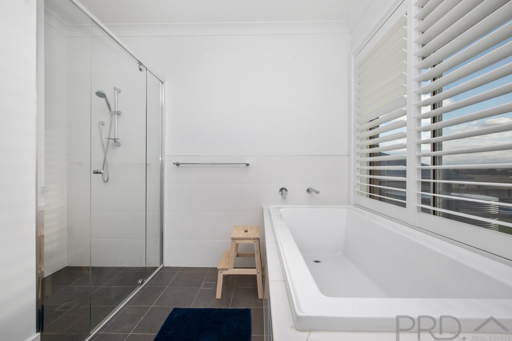 32 Pyrus Avenue BRANXTON 9