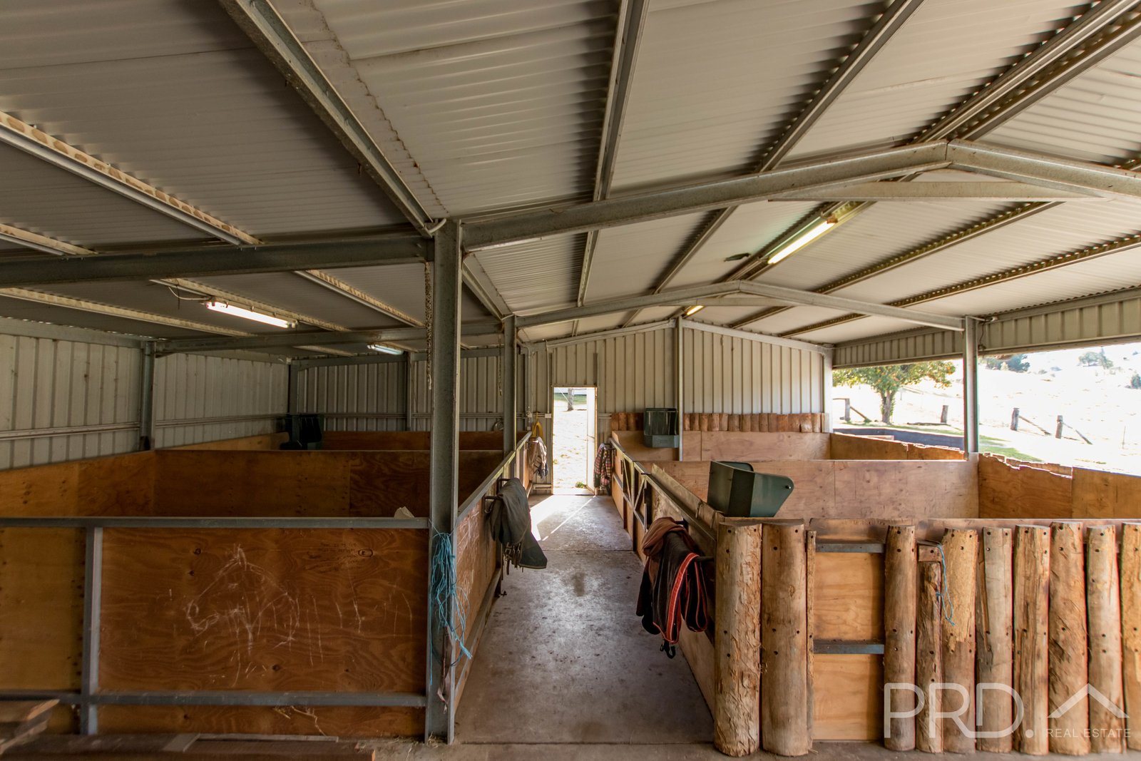 32 Quartz Street ADELONG 22