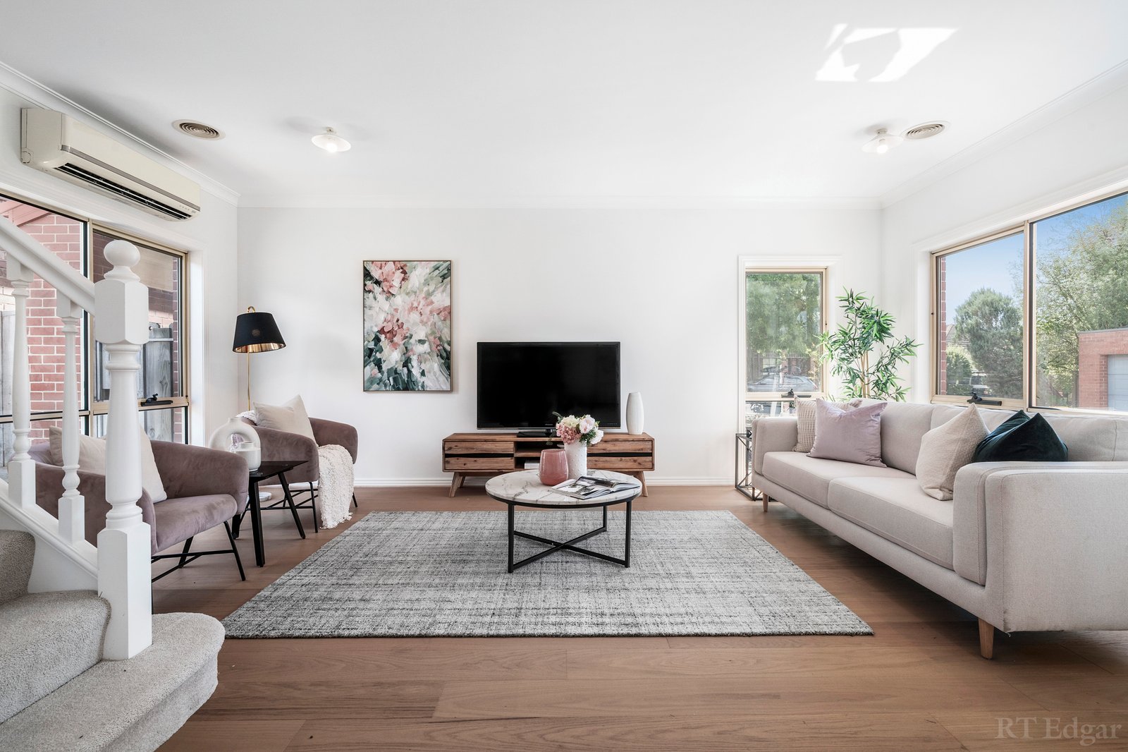 Real Estate and Property in 32 Ray Drive, Balwyn North, VIC