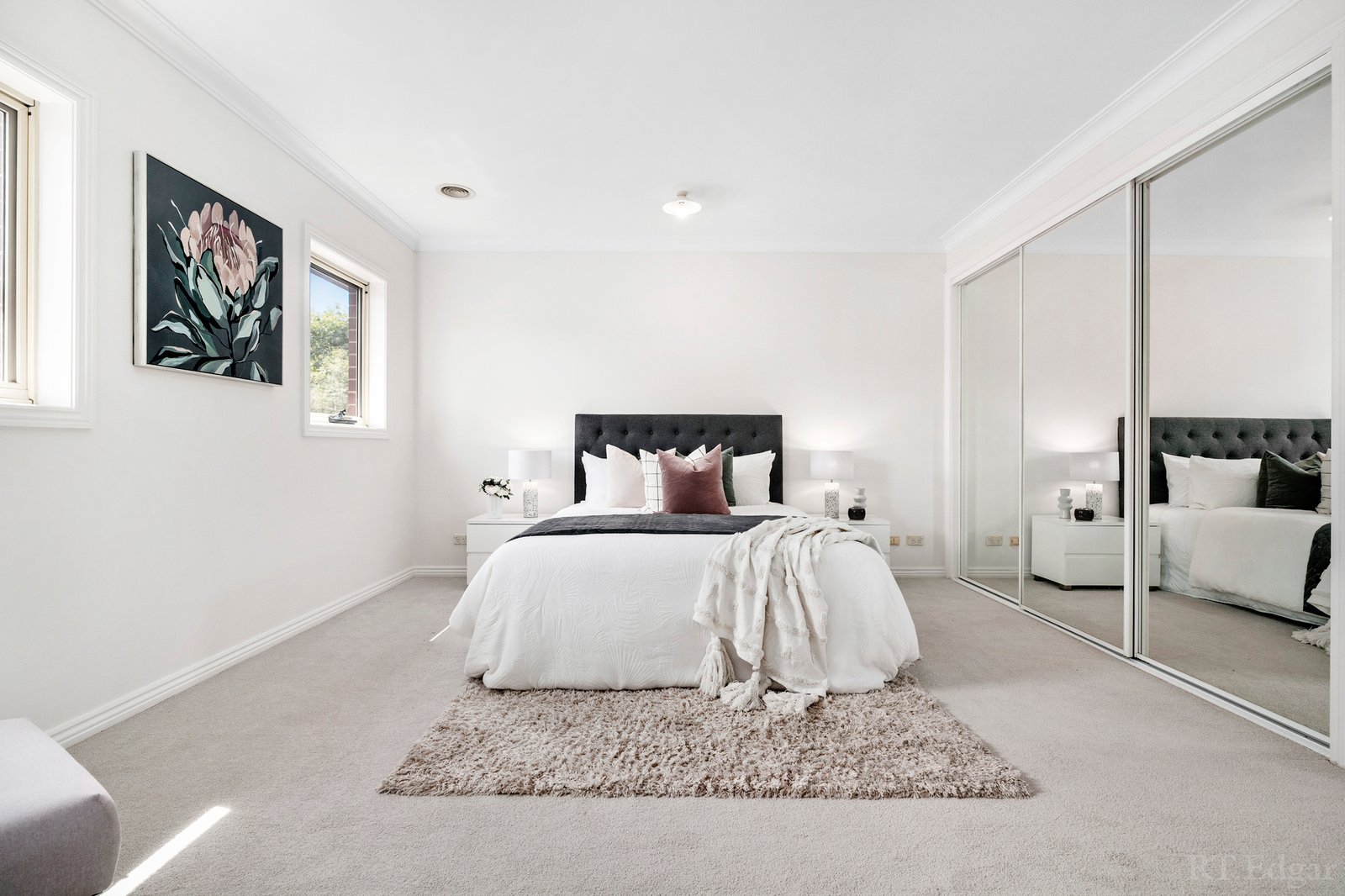 Real Estate and Property in 32 Ray Drive, Balwyn North, VIC