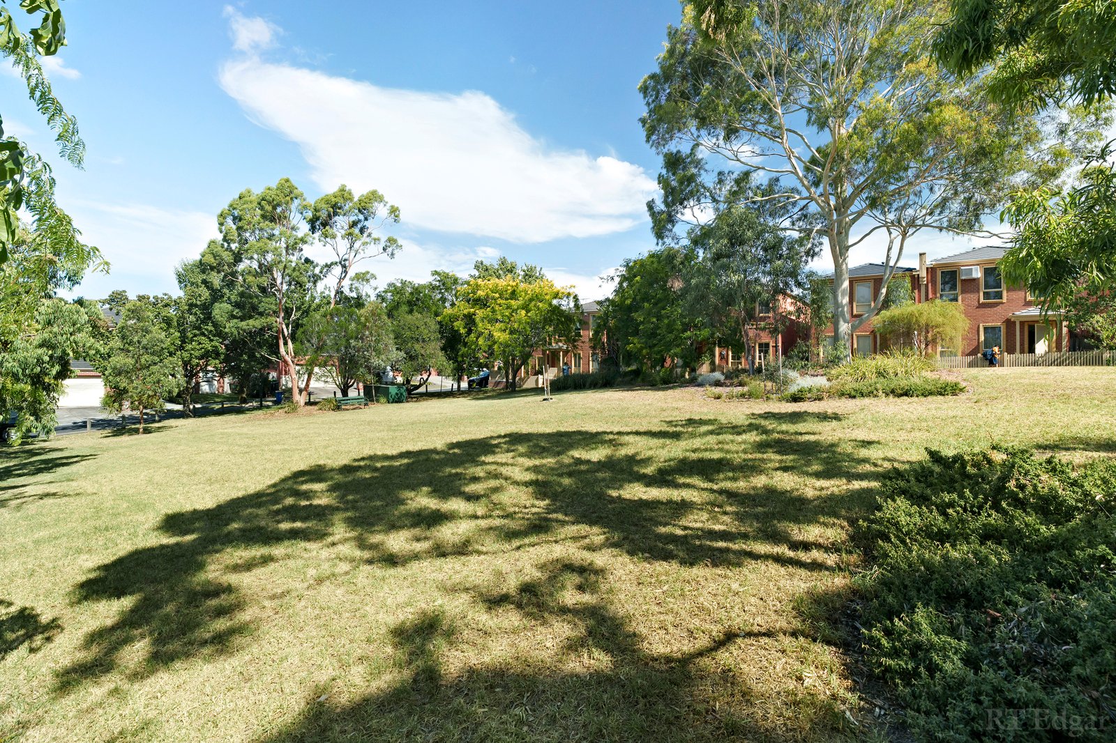 Real Estate and Property in 32 Ray Drive, Balwyn North, VIC