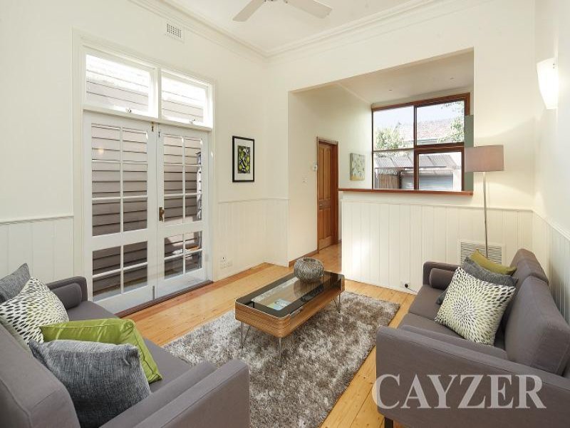 Gallery: 32 Reed Street