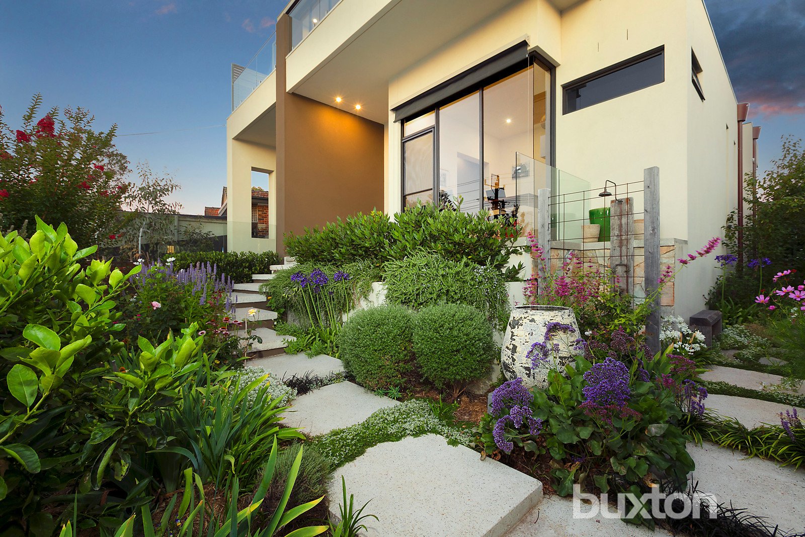 Gallery: 32 Rennison Street