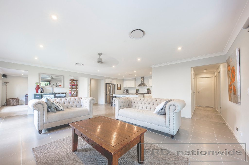 32 River Oak Avenue GILLIESTON HEIGHTS 3