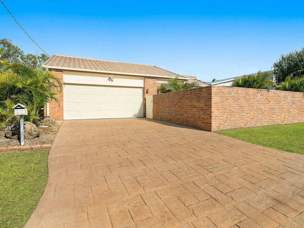 32 Riverside Drive CURRUMBIN WATERS 7