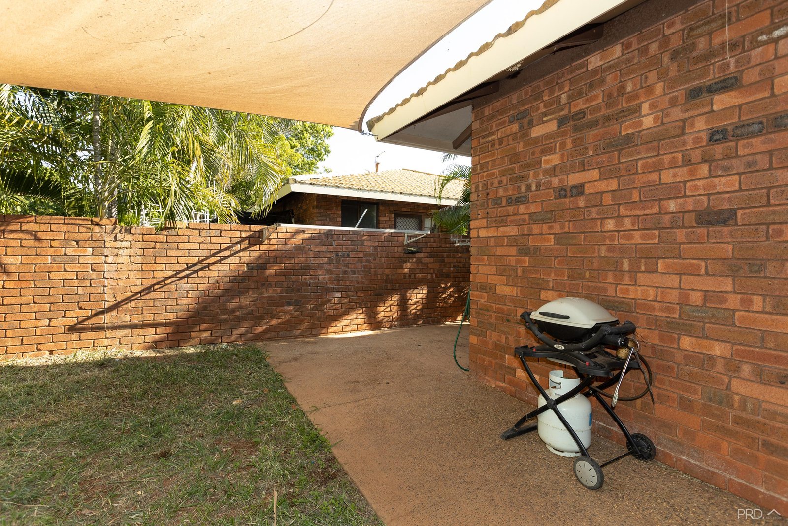 3/2 Robert Street BROOME 11