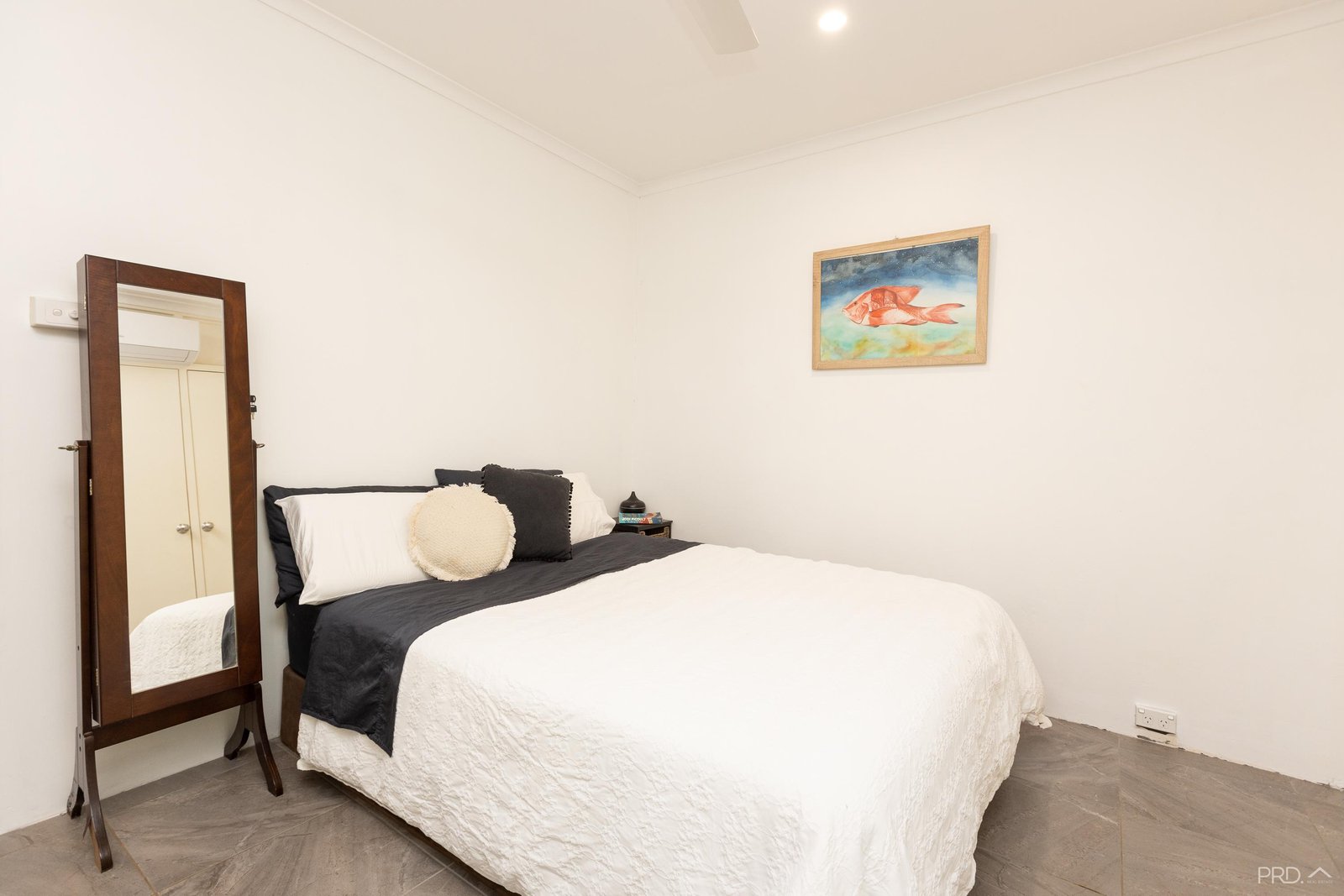 3/2 Robert Street BROOME 18