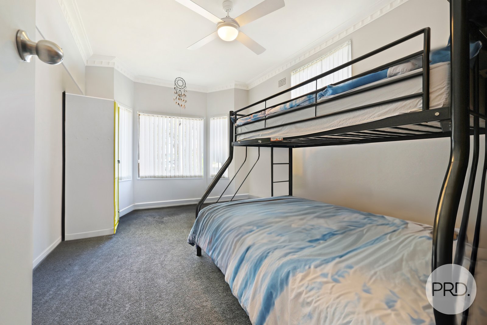 32 Robert Street TAMWORTH 8