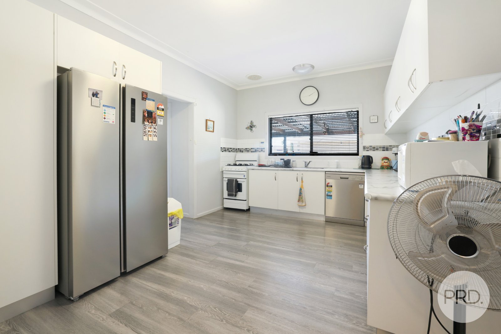 32 Robert Street TAMWORTH 12