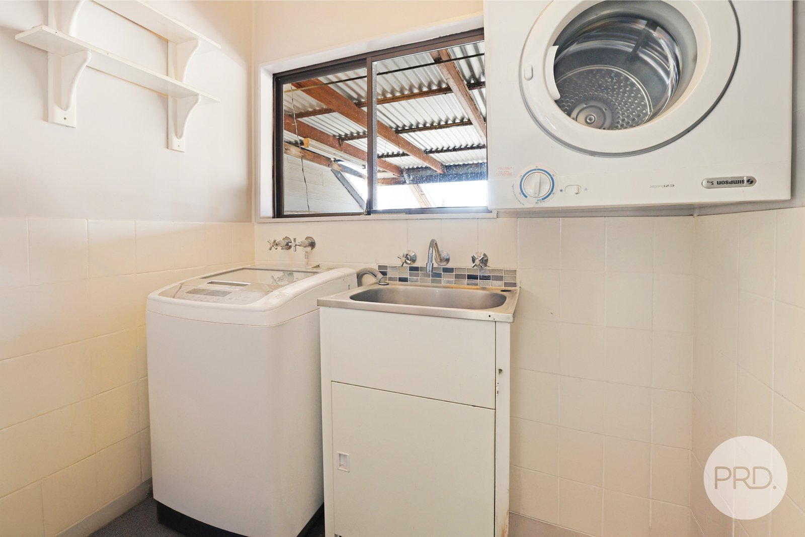 32 Robert Street TAMWORTH 14