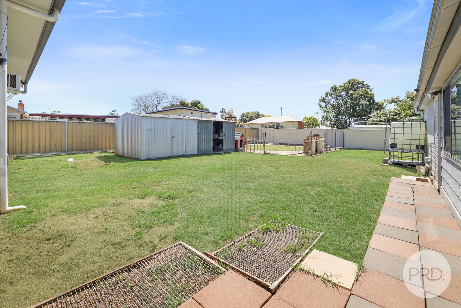 32 Robert Street TAMWORTH 21