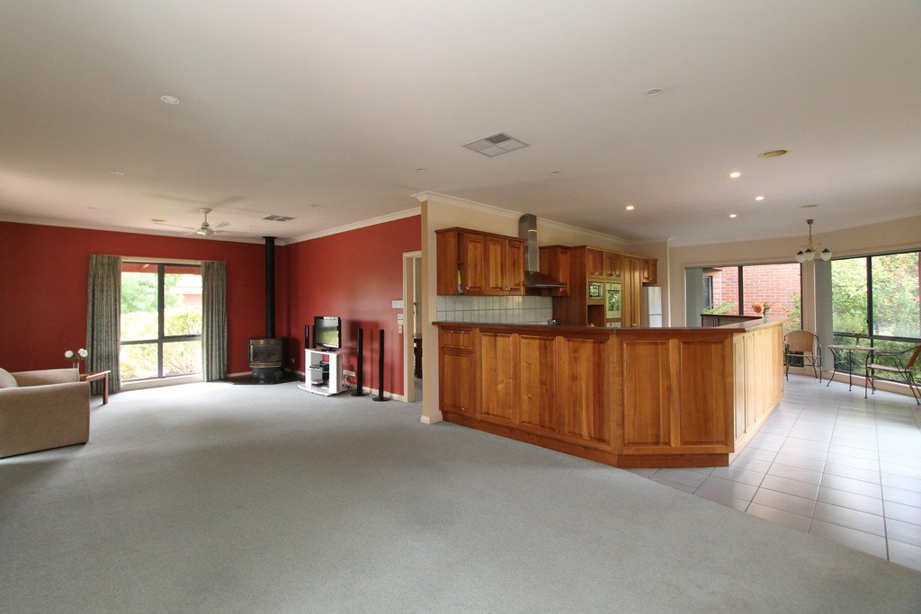 32 Robertson Drive ALFREDTON 19