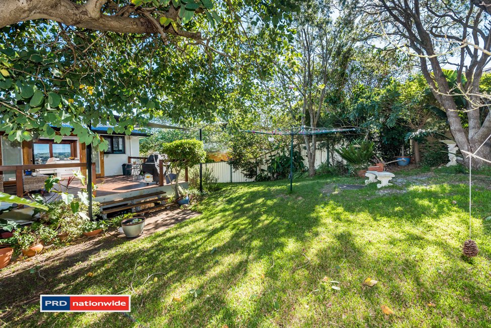 32 Ronald Avenue SHOAL BAY 11