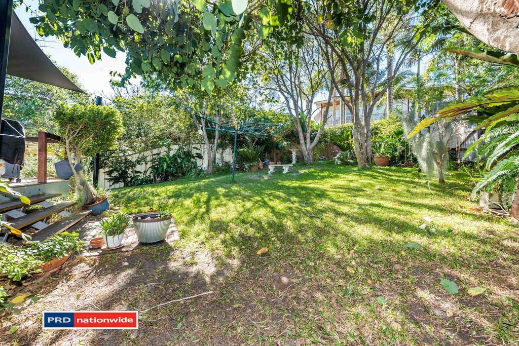 32 Ronald Avenue SHOAL BAY 19