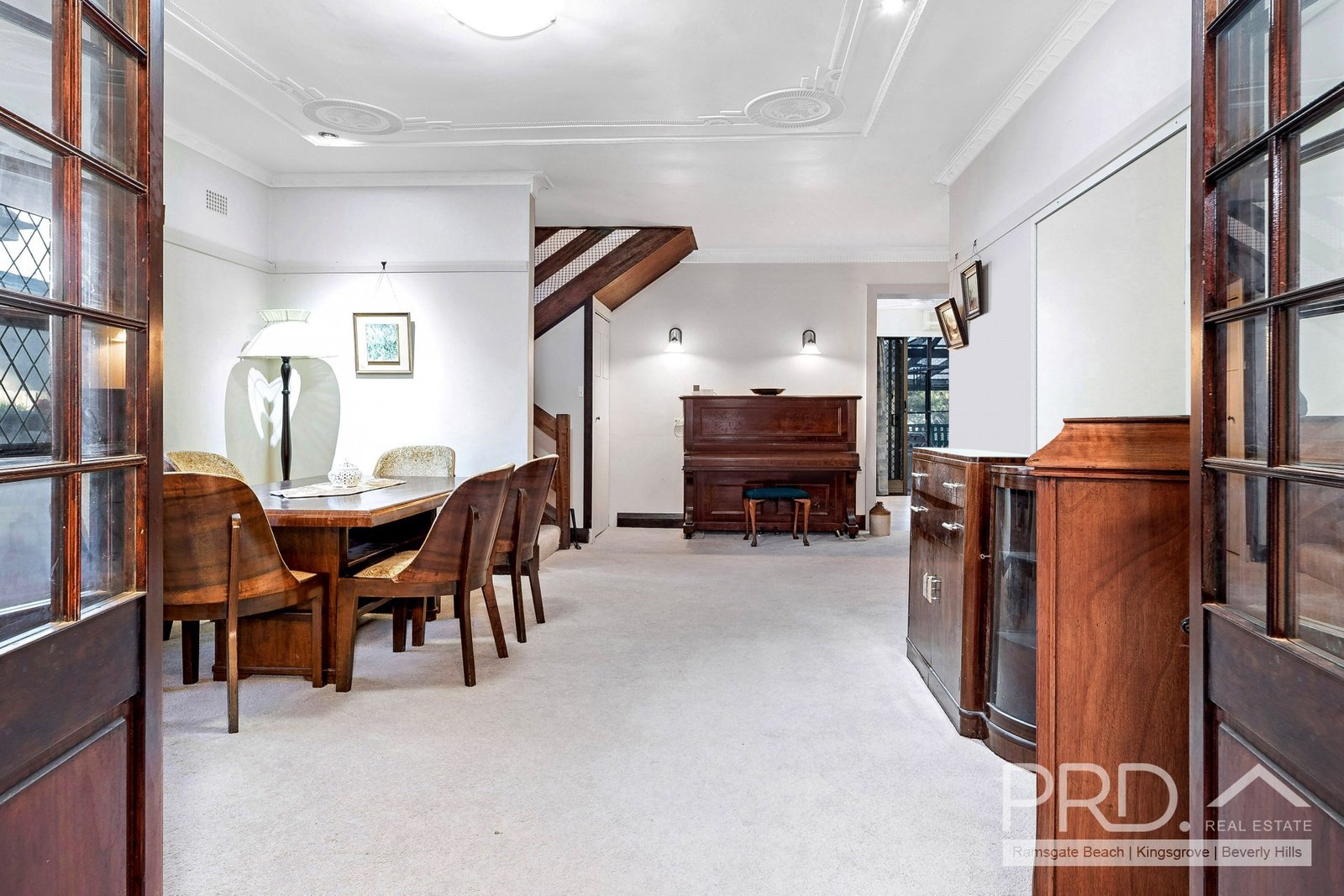 32 Ross Street GLADESVILLE 4