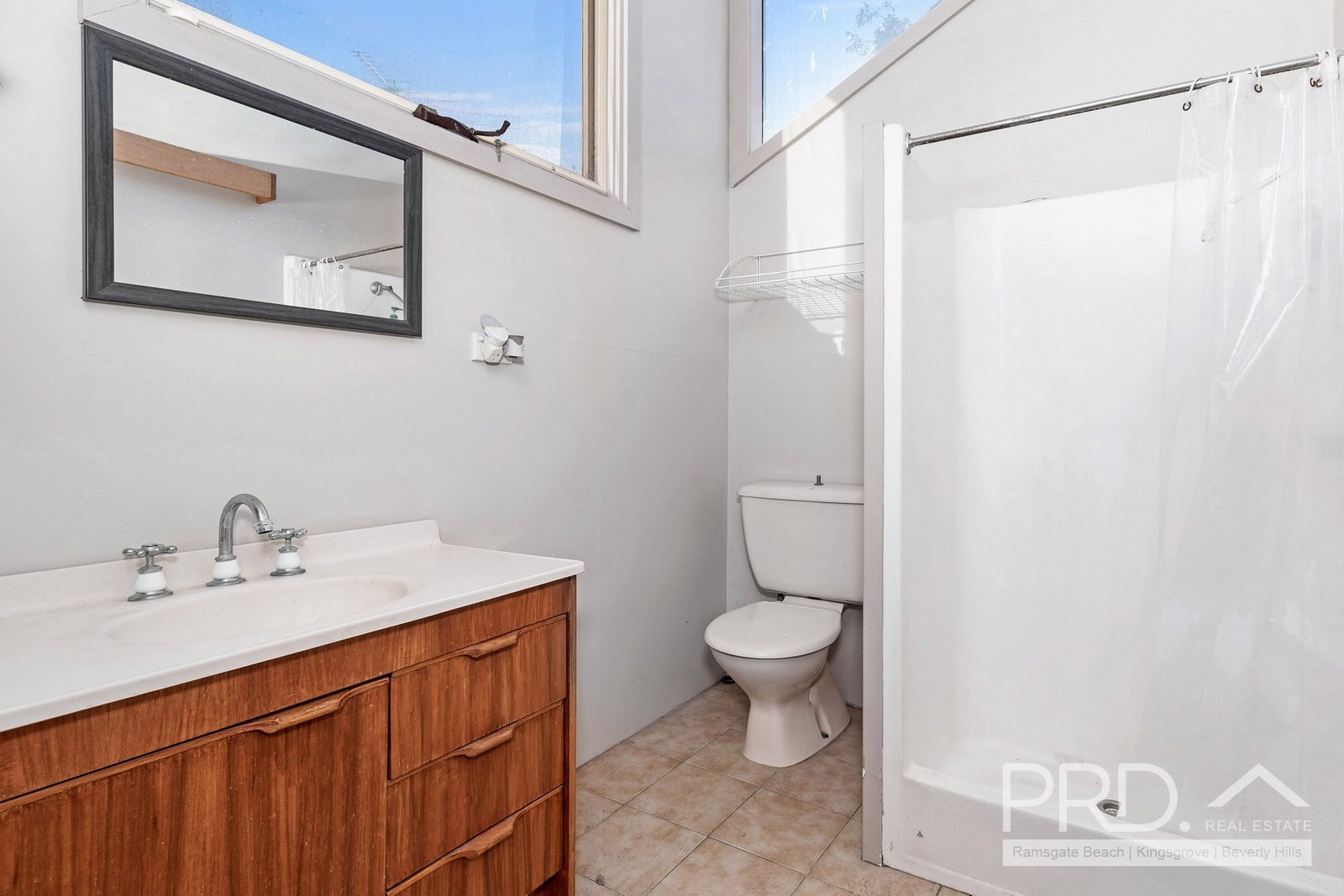 32 Ross Street GLADESVILLE 14