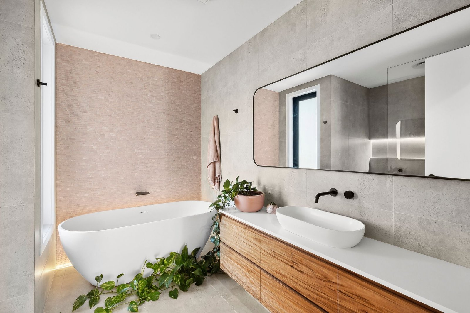 Real Estate and Property in 32 Saltbush Circuit, Point Lonsdale, VIC