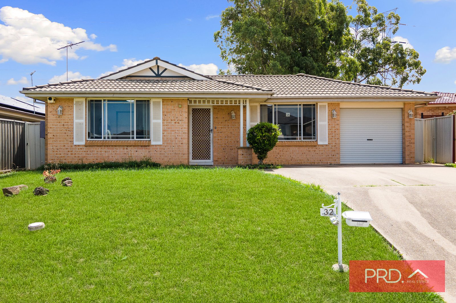 32 Sanderling Street HINCHINBROOK 1