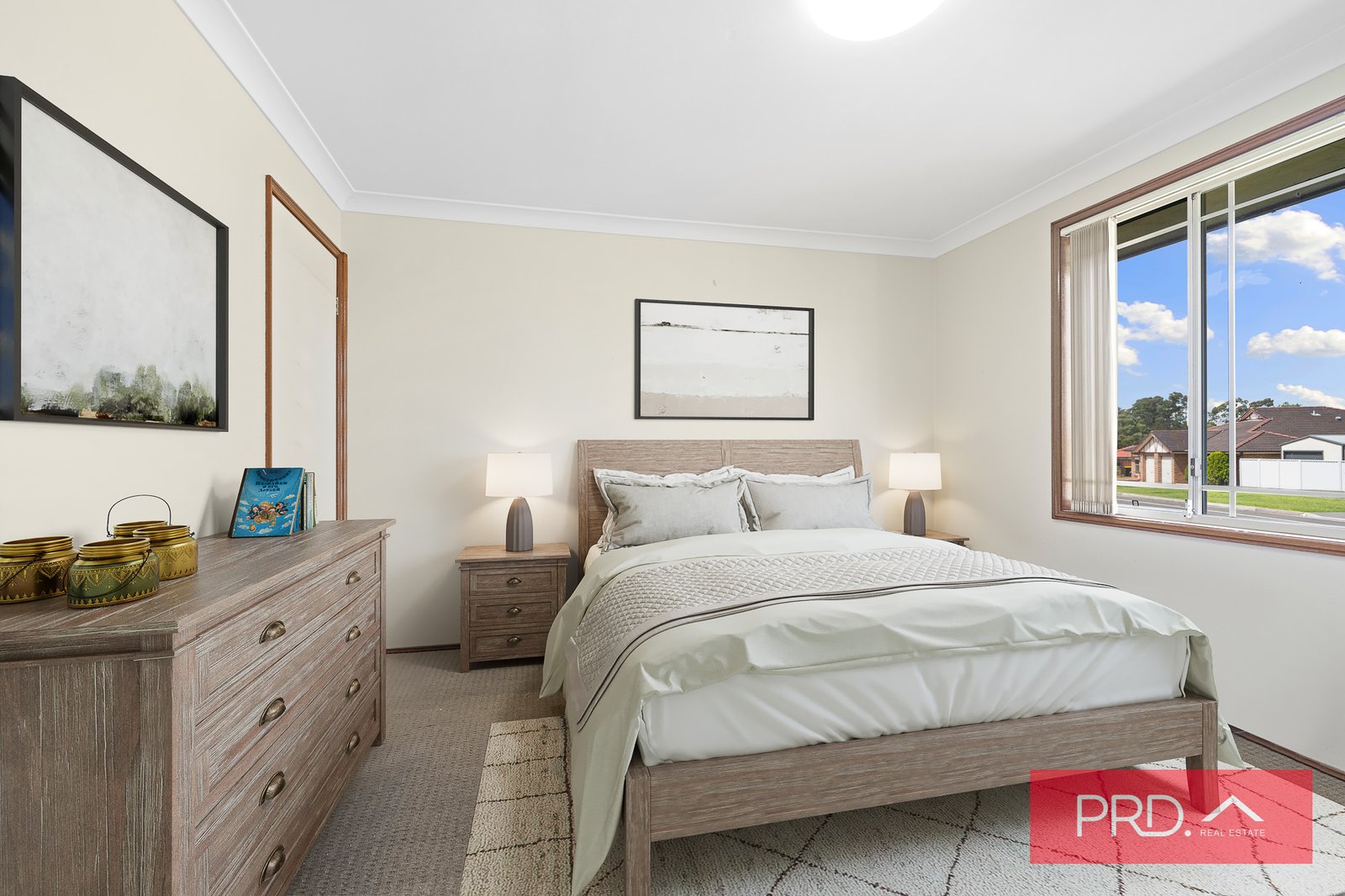32 Sanderling Street HINCHINBROOK 4
