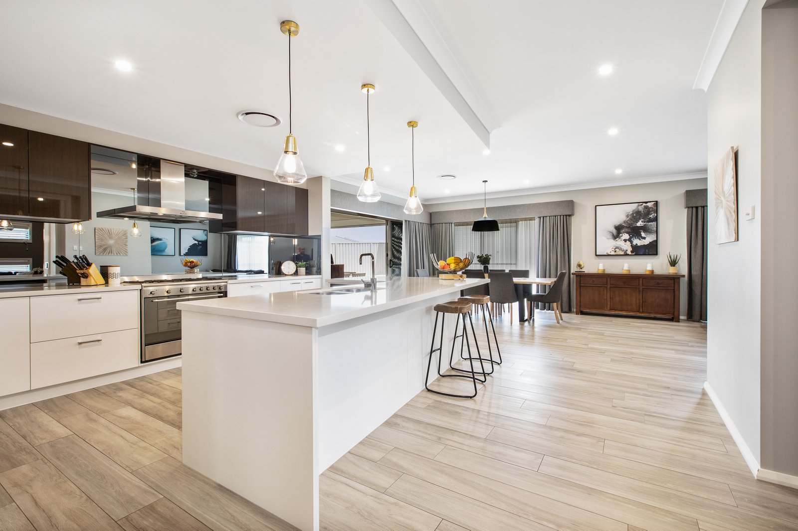 32 Sapphire Drive RUTHERFORD 6