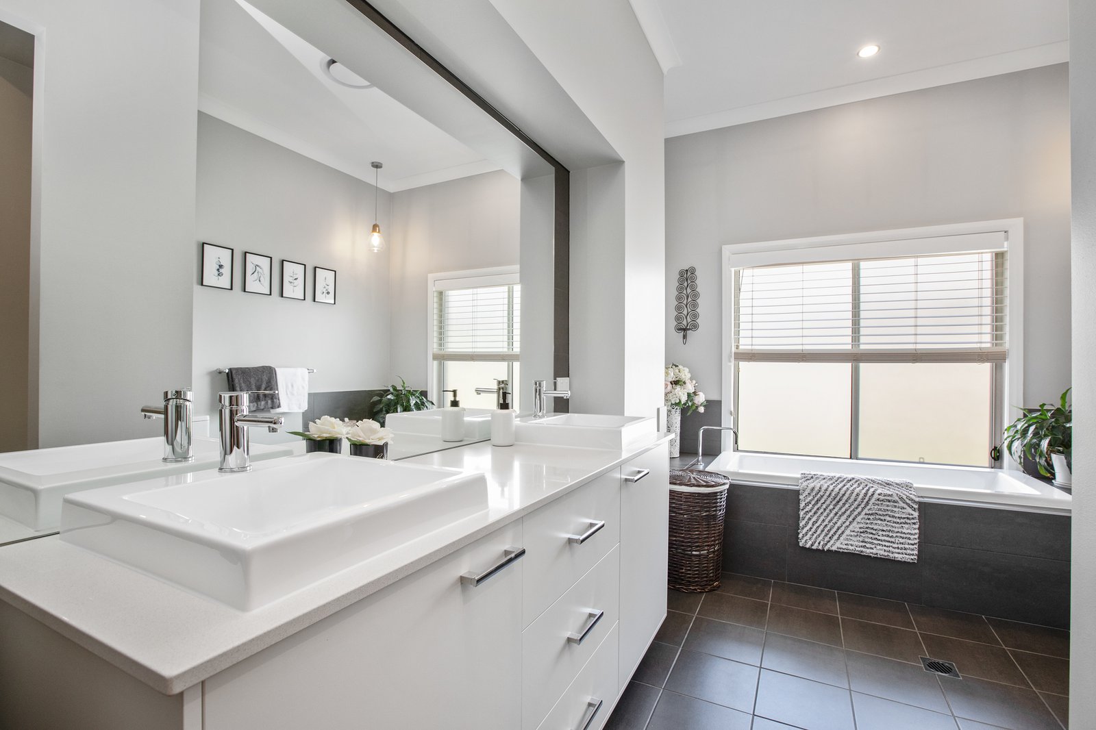 32 Sapphire Drive RUTHERFORD 21