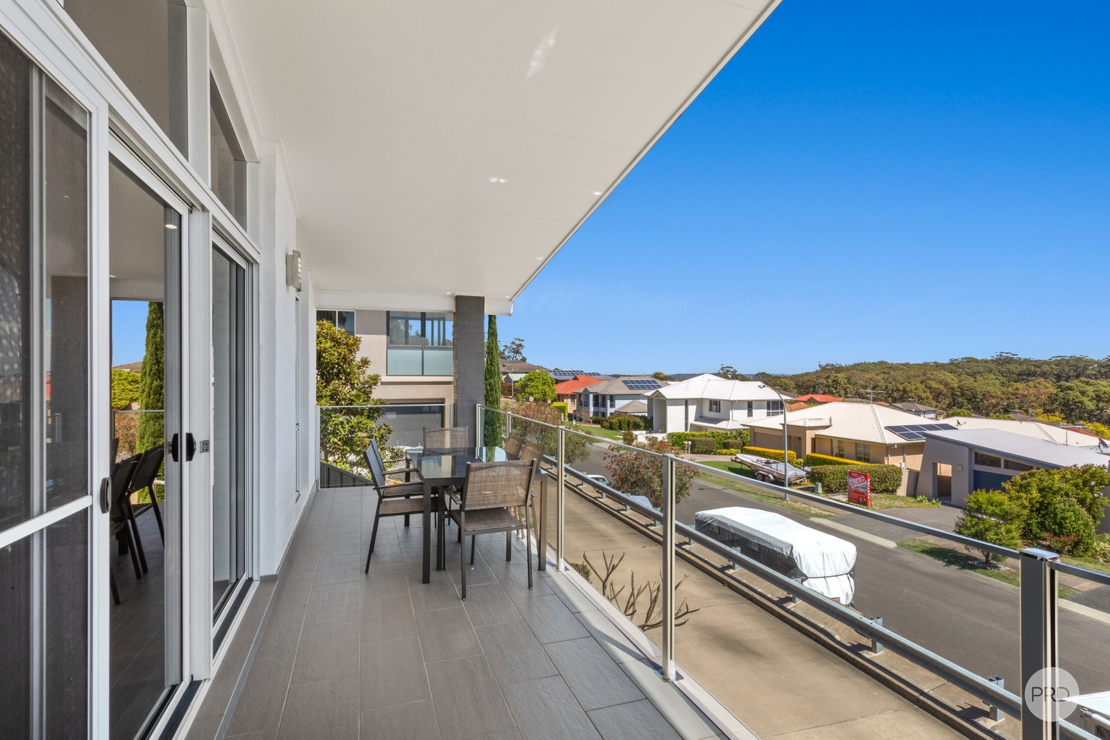 32 Saratoga Avenue CORLETTE 9