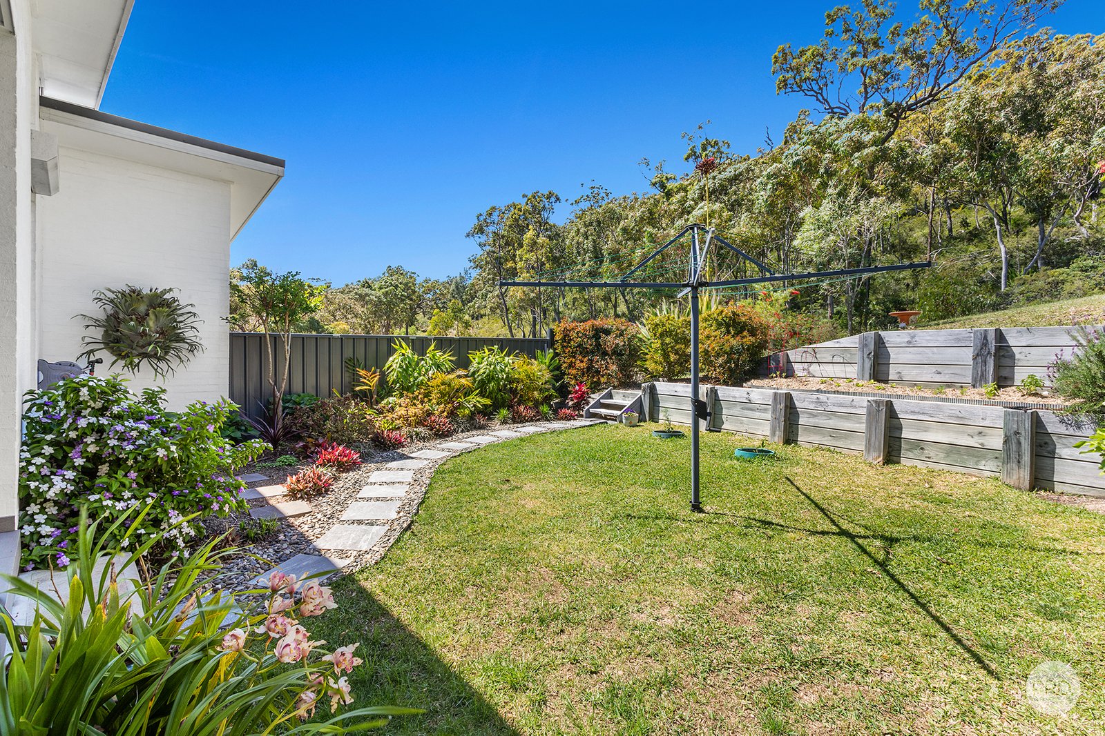 32 Saratoga Avenue CORLETTE 12