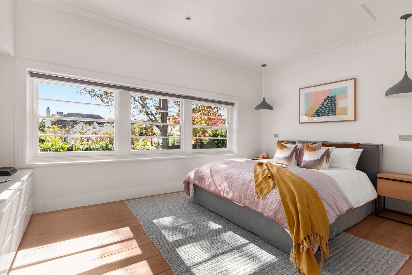 Real Estate and Property in 32 Sargood Street, Toorak, VIC